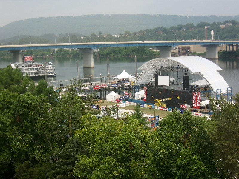IMG_4052.jpg - The stage for the Chattanooga Riverbend Festival