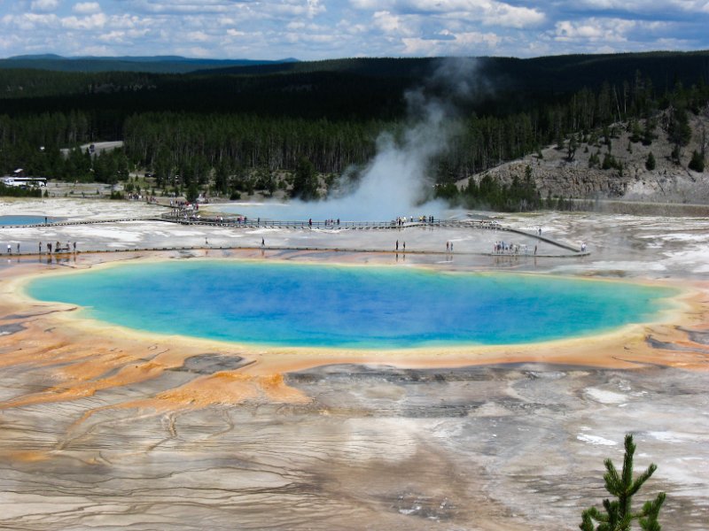 IMG_4261.jpg - Grand Prismatic Spring viewed from the hillside to the southwest