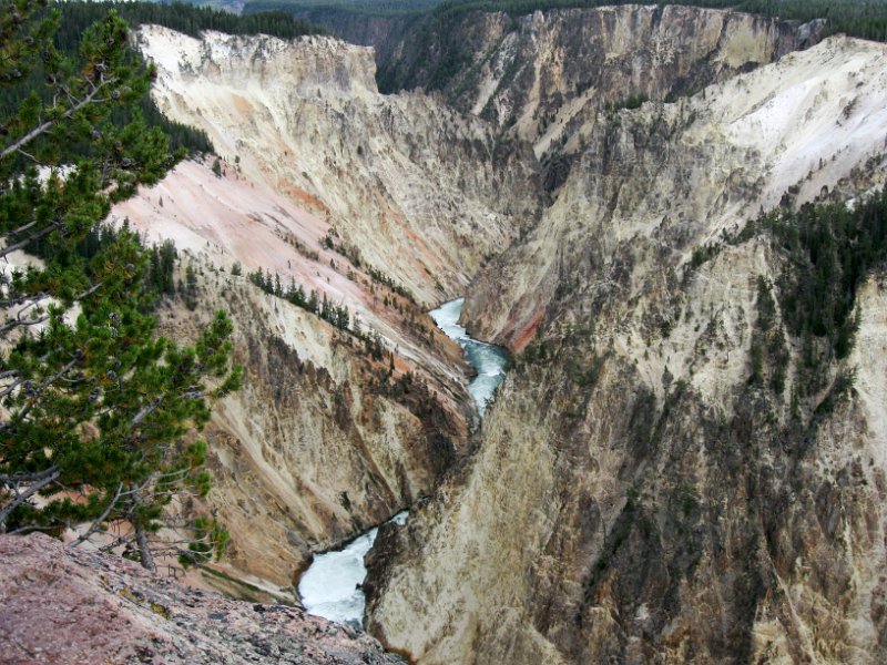 IMG_4778.jpg - Grand Canyon of the Yellowstone seen from Grand View on the north rim