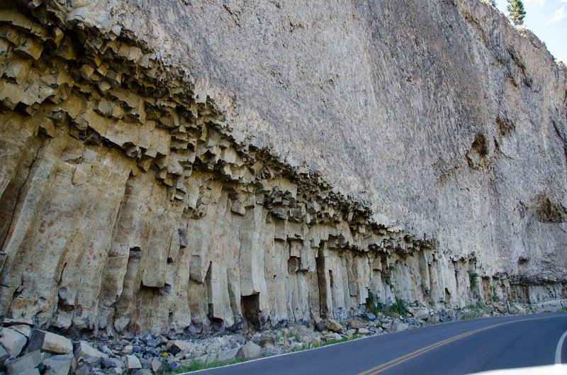 _DSC7673.jpg - Overhanging Cliff