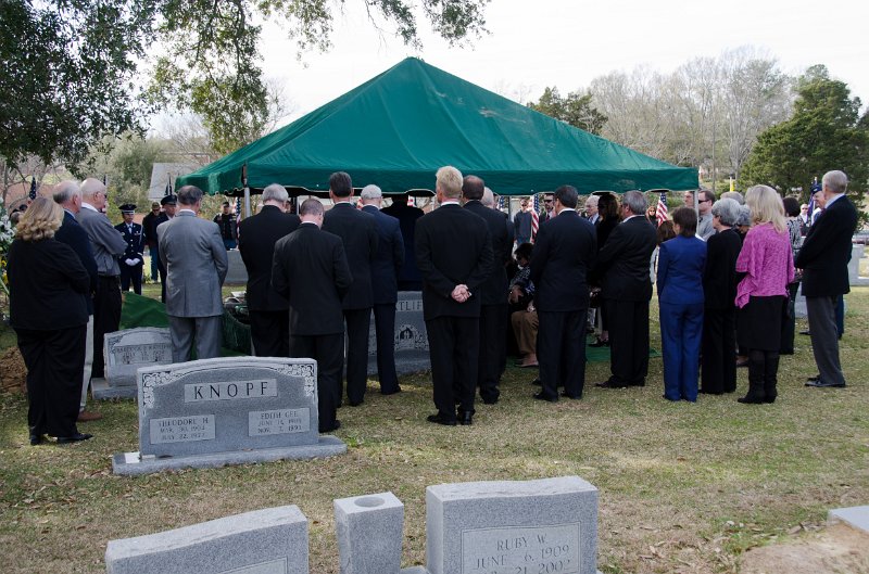 DSC_8359.jpg - Graveside service at Clinton Cemetery