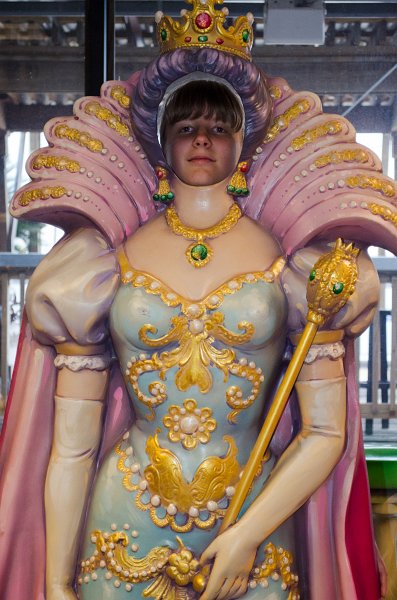 DSC_8782.jpg - Teagan at Mardi Gras World