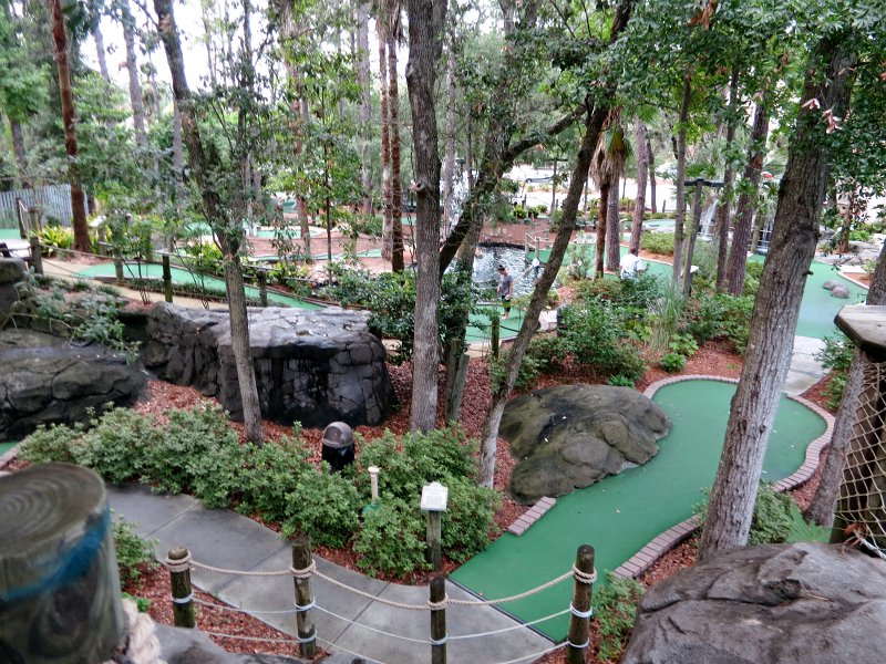 IMG_0033.jpg - A miniature golf course near our condo.