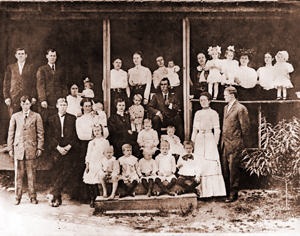 Reuben Martin Hitt Family 1911