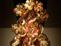 DSC 1882 : flowers, glass, museum