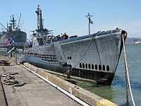 IMG 3655  USS Pampanito - a World War II Balao class submarine open for tours : flowers