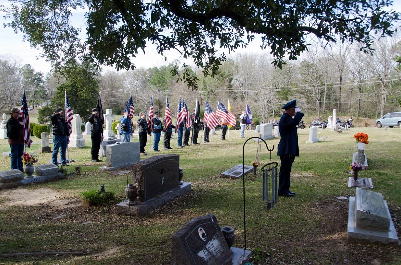 DSC_8350.jpg - Graveside service at Clinton Cemetery
